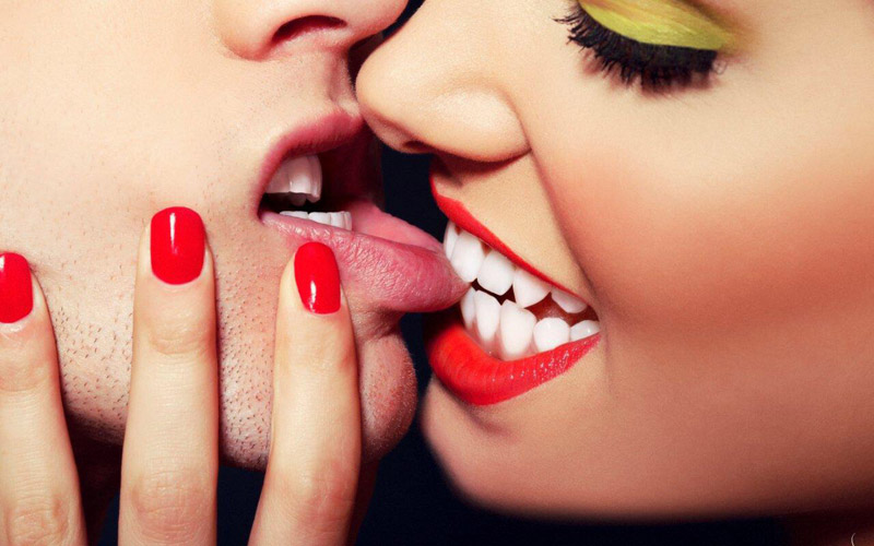 Что такое французский поцелуй и почему он так называется